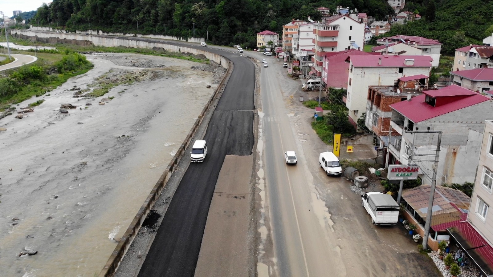 Giresun’u İç Anadolu’ya bağlayacak Dereli yolunda sona gelindi