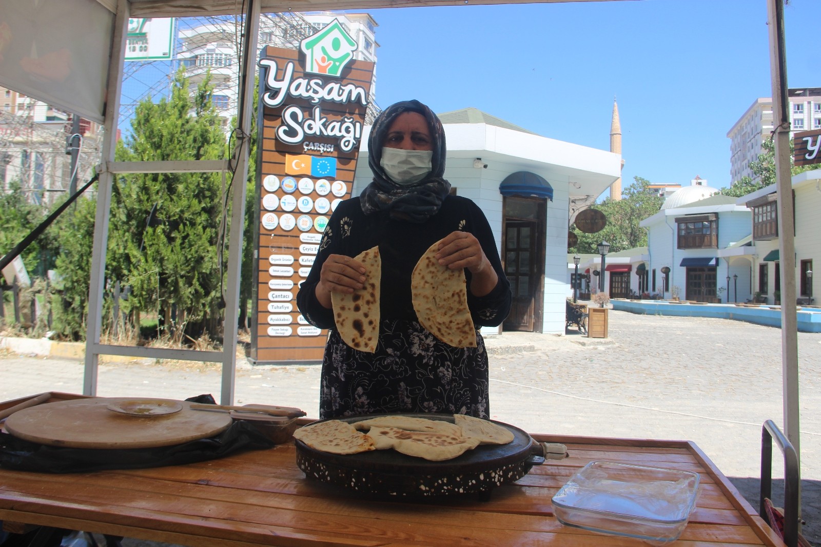 Şanlıurfa’da kadın emeği pazarı yeniden açıldı